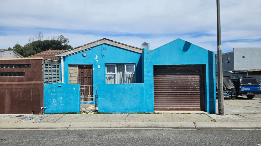 3 Bedroom Property for Sale in Rocklands Western Cape
